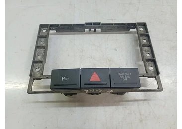 Buton avarii 7l6857318 Volkswagen Touareg 1 (7L) (2002 - 2007) 3.0 tdi CAS CAS