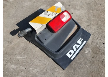 Carenaj roata spate dreapta Daf XF 106 1 (2013–2021)