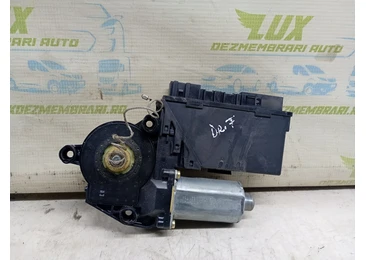 Motoras geam dreapta fata 8E1959802B Audi A4 B7 (2004 - 2008)