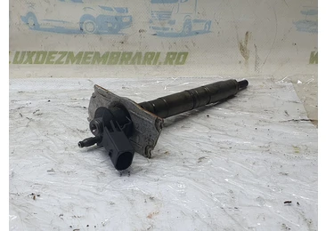 Injector 03L130277 Volkswagen Passat CC 1 (2008 - 2012) 2.0 tdi CBAB CBAB