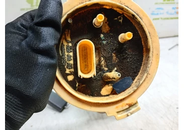 Pompa combustibil 1k0919050j Volkswagen Golf 6 (2008 - 2015) CBDC