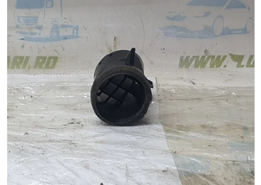 Grila ventilatie bord MR951757 Mitsubishi Colt Z30 (2002 - 2009) 1.3 benzina 135.930