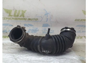 Furtun admisie MN135109 Mitsubishi Colt Z30 (2002 - 2009) 1.3 benzina 135.930
