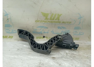 Pedala acceleratie 8D1721523f Volkswagen Passat B5.5 (facelift) (2000 - 2005) AVB