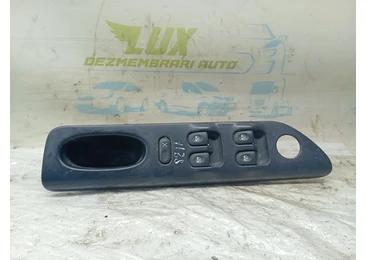 Panou butoane 7701699599 Renault Laguna 1 (facelift) (1998 - 2001) 1.6 benzina K4M720 K4M720