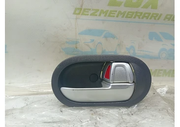Maner interior Mitsubishi Colt Z30 (2002 - 2009) 1.3 benzina 135.930 1.3 benzina 135.930
