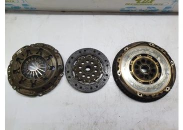 Kit ambreiaj volanta cu masa dubla Volvo V70 2 generation (2000 - 2005) 2.4 benzina B5244S