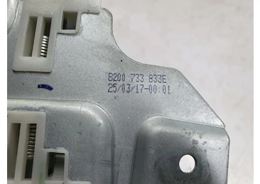 Macara geam stanga spate 8200733833e Dacia Duster 1 (facelift) (2013 - 2017) - miniatura 2