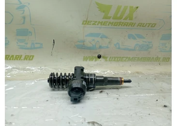 Injector 038130073AG Volkswagen Touran 1 (2003 - 2006) AVQ