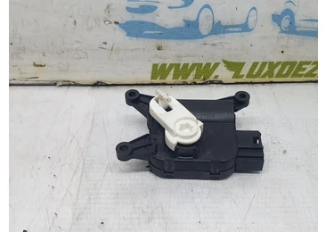 Motoras clapeta mixaj aer 0132801340 Volkswagen Golf 6 (2008 - 2015) CBDC