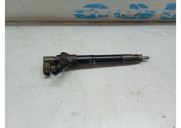Injector 23670-0r101 Toyota Avensis 3 T27 (facelift) (2011 - 2015) 2.0 D-4D 1AD-FTV