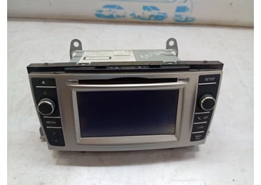 Radio cd 10r-038056 Toyota Avensis 3 T27 (facelift) (2011 - 2015) 2.0 D-4D 1AD-FTV