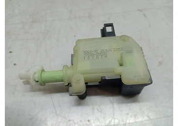 Motoras rezervor 77030-05020 Toyota Avensis 3 T27 (facelift) (2011 - 2015) 2.0 D-4D 1AD-FTV