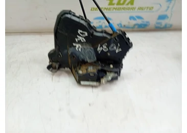 Broasca dreapta fata Toyota Avensis 3 T27 (facelift) (2011 - 2015) 2.0 D-4D 1AD-FTV