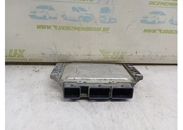 Calculator motor ECU 237102071R Dacia Logan 2 (2013 - 2016) D4F732