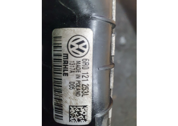 Radiator apa 6R0121253L Volkswagen Polo 5 (6R) (2009 - 2015) - miniatura 3