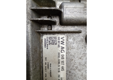 Calculator motor ECU 04B907445 Volkswagen Polo 5 (6R) (facelift) (2014 - 2018) - miniatura 3