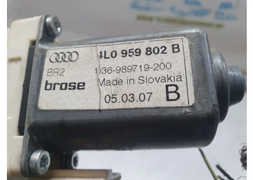 Motoras geam dreapta fata 4L0959802b Audi Q7 4L (2005 - 2009) - miniatura 3