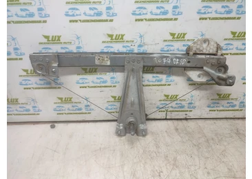 Macara geam dreapta spate 827202131 Dacia Logan 2 (2013 - 2016) 1.2 benzina D4F732 1.2 benzina D4F732 D4F732