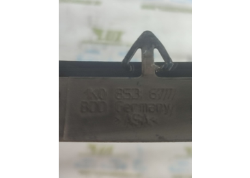 Grila bara fata 1k0853677 Volkswagen Golf 5 (2003 - 2009) - miniatura 3