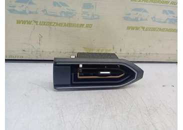Grila ventilatie bord 687606664R Dacia Jogger 1 (facelift) (2022 - 2024) 1.0 tce H5D490
