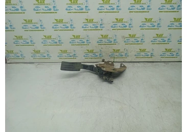 Pedala acceleratie 180022703r Dacia Logan 2 (2013 - 2016) K9K626