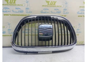 Grila bara fata 5P0853679 Seat Leon 2 (1P) (2005 - 2009) 1.9 tdi BLS