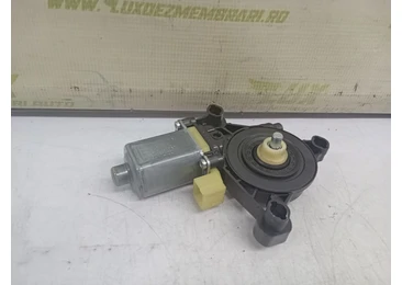Motoras geam dreapta fata 5Q0959802B Seat Leon 3 (5F) (2012 - 2016) 1.2 tsi CJZA