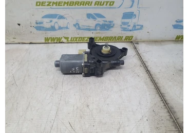 Motoras geam stanga fata 0130822717 Seat Leon 1 (1M) (1999 - 2005) 1.6 benzina AZD