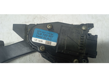 Pedala acceleratie 7L6723507 Volkswagen Touareg 1 (7L) (2002 - 2007) - miniatura 2
