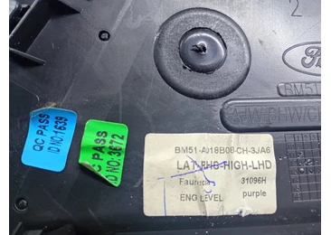 Grila ventilatie bord BM51018B08 Ford Focus 3 (2011 - 2015) - miniatura 3