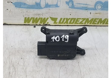 Motoras clapeta mixaj aer 0132801337 Volkswagen Golf 5 (2003 - 2009) BKC