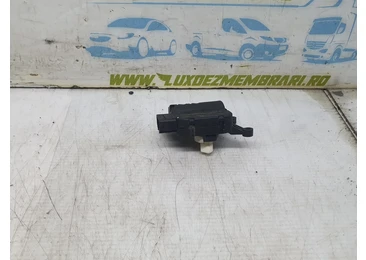 Motoras clapeta mixaj aer 0132801338 Volkswagen Golf 5 (2003 - 2009) BKC