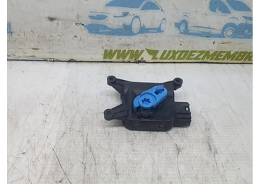 Motoras clapeta mixaj aer 0132801343 Volkswagen Golf 6 (2008 - 2015) CAYC