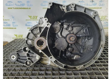 Cutie de viteze manuala 6 trepte av6r-7f096-gg Ford Focus 3 (2011 - 2015) ngdb
