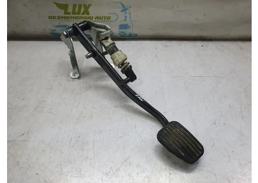 Pedala ambreiaj Volvo XC90 1 (2002 - 2006) 2.4 D5244T4 2.4 D5244T4 D5244T4
