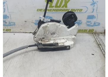 Broasca stanga spate 5K839015b Volkswagen Golf 6 (2008 - 2015) CAYC
