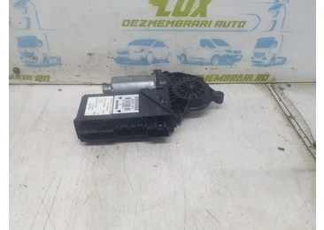 Motoras geam stanga spate 8E0959801A Audi A4 B6 (2000 - 2005) - miniatura 2