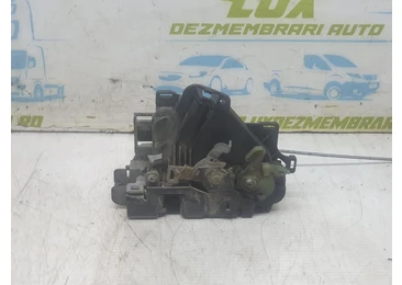 Broasca dreapta spate -5j7839016 Skoda Roomster 1 (5J) (facelift) (2010 - 2015) 1.2 tdi CFWA
