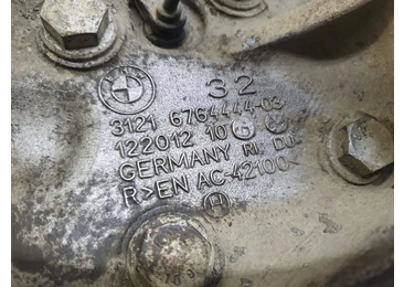 Fuzeta dreapta fata 6764444 BMW Seria 3 E90 (2004 - 2010) - miniatura 3