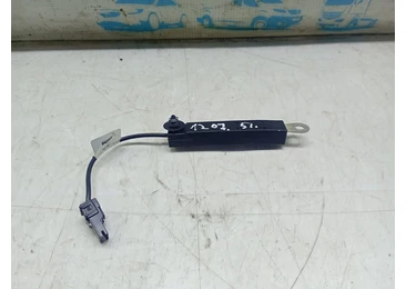 Amplificator antena a2048702489 Mercedes Benz GLK-Class X204 (2008 - 2012) om642961