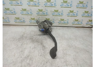 Pedala ambreiaj 8200510910b Renault Clio 3 (facelift) (2009 - 2012) K9K770