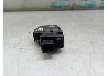 Motoras clapeta mixaj aer efb332 BMW Seria 3 E91 (2004 - 2010) 2.0 d