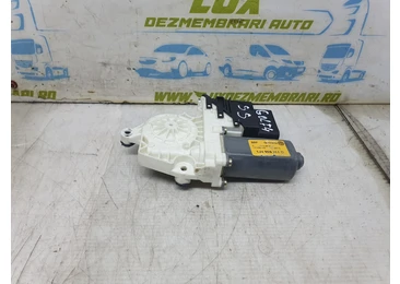 Motoras geam stanga spate 1j4959811c Volkswagen Golf 4 (1997 - 2006)