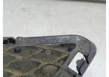 Grila bara fata 51117138418 BMW Seria 3 E91 (2004 - 2010) - miniatura 2
