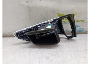 Grila ventilatie bord bm51018b09 Ford Focus 3 (2011 - 2015) - miniatura 3