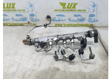 Rampa injectoare 03L089c Volkswagen Passat B6 (2005 - 2010) CBDC