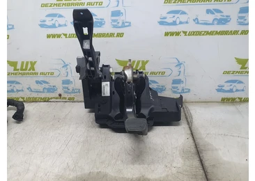Pod pedalier 55703354 Opel Corsa D (2006 - 2011) Z10XEP