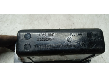 Scrumiera 3c0863077 Volkswagen Passat B6 (2005 - 2010) - miniatura 2