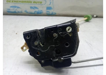 Broasca dreapta fata 4f1837016e Audi A6 4F/C6 (facelift) (2008 - 2011) 2.0 tdi CAHA